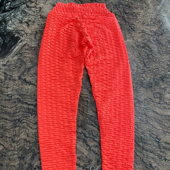 Bruna Style Leggings - Picture 2 of 2